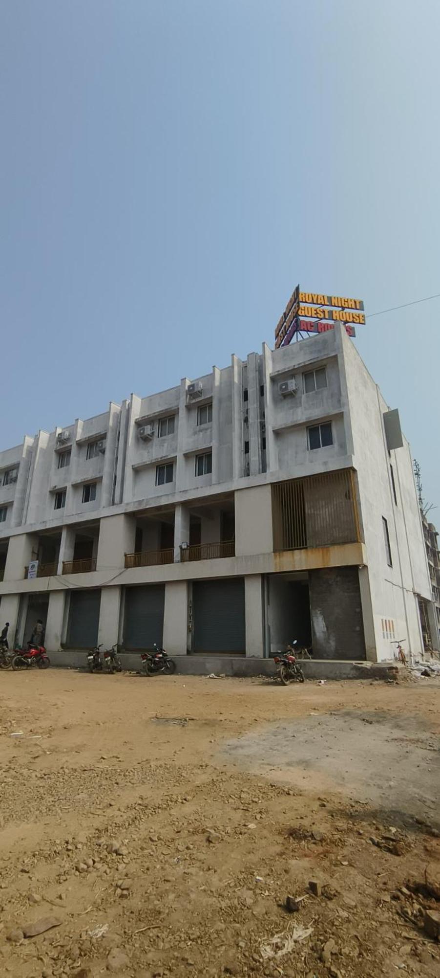 Hotel Royal Night Daman Exterior foto