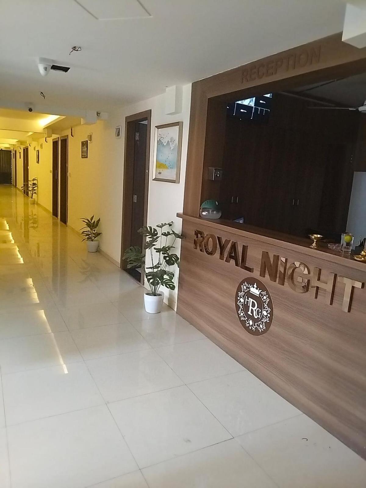 Hotel Royal Night Daman Exterior foto